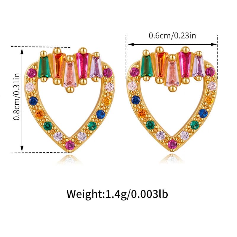 Aretes en forma de corazón con micro incrustaciones