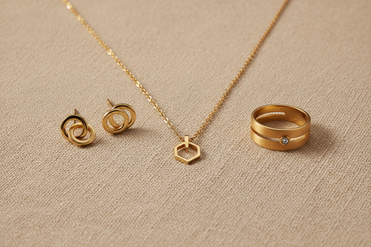 Chapa de oro en la joyería