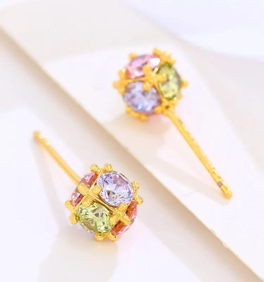 Aretes en forma de borla con micro incrustaciones