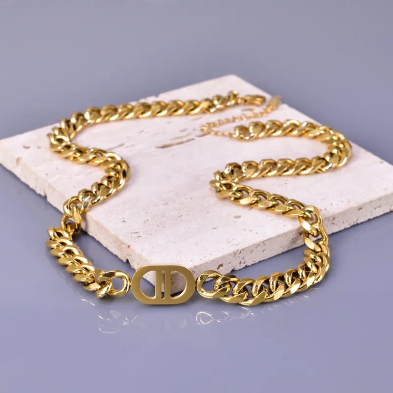 Collar Inspirado en Marcas de Prestigio
