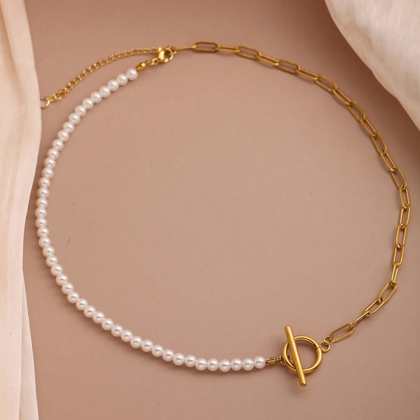 Colar de moda perlas asimétrico