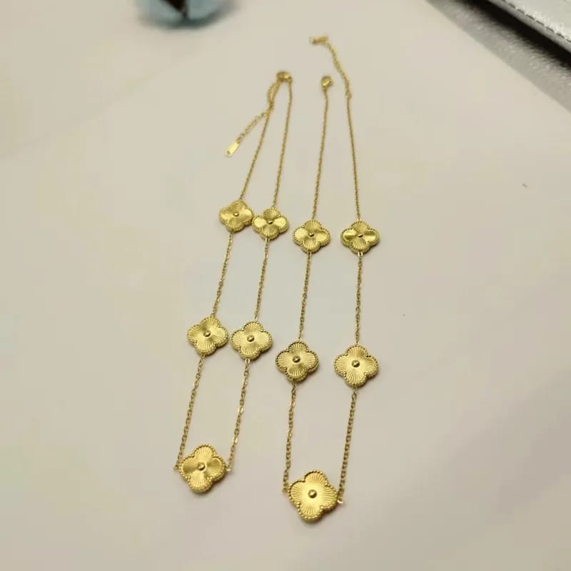 Collar inspirado en Vaan Cleef trébol