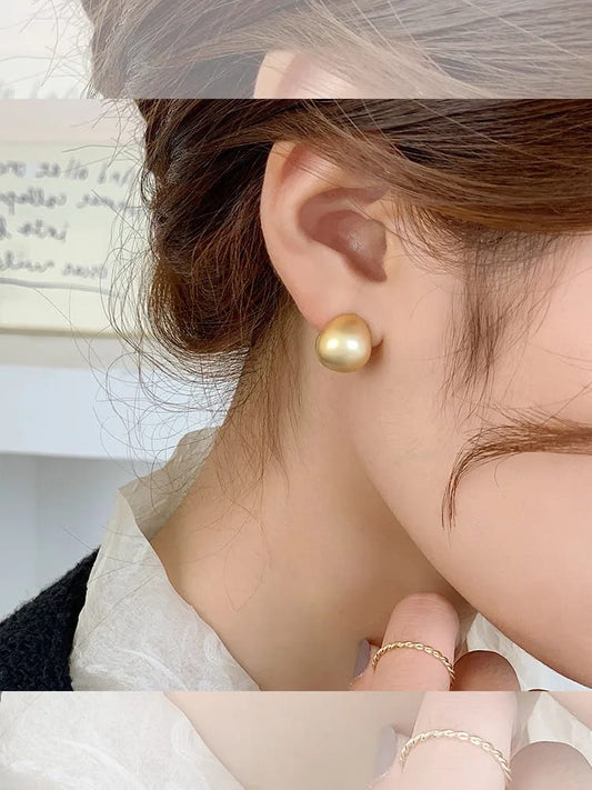 Aretes en forma de esferas