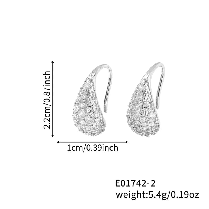 Aretes en forma de gota con micro incrusaciones de cristales