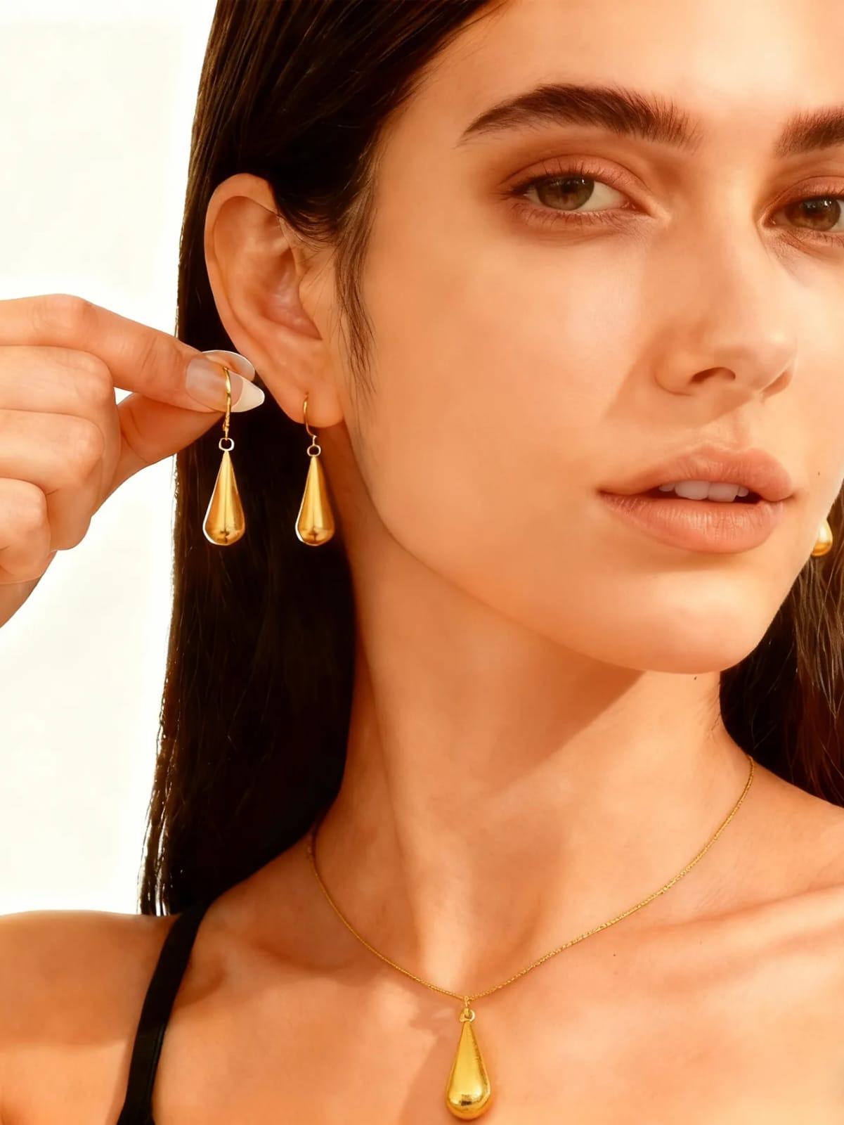 Aretes en forma de gota elegance