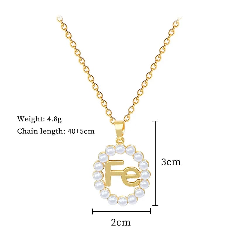 Collar con dije aperlado con la palabra "Fe"